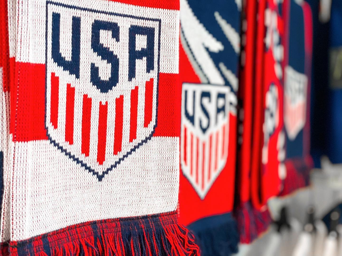 USA soccer scarves